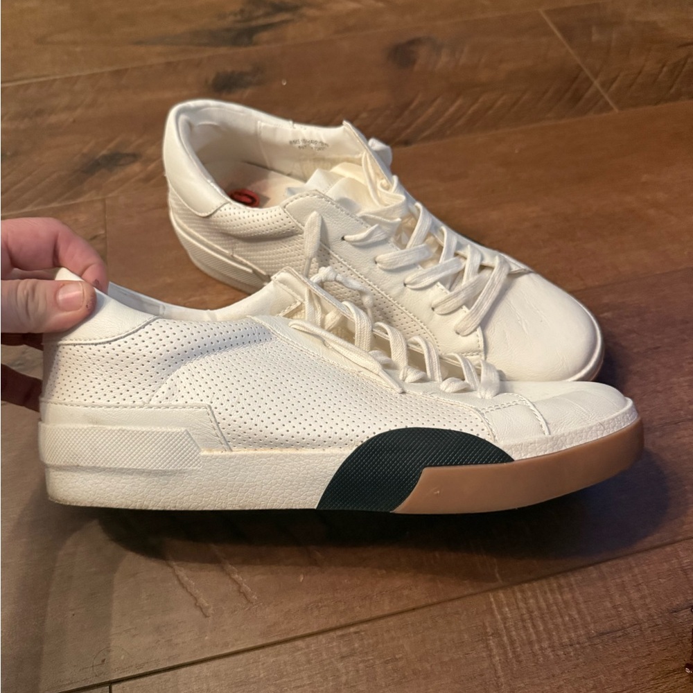 Dolce Vita Women’s Harryson leather Sneakers